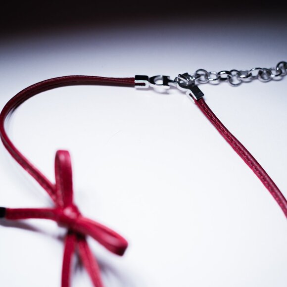 Christian Dior Logo Bow Choker - Picture 3 of 7